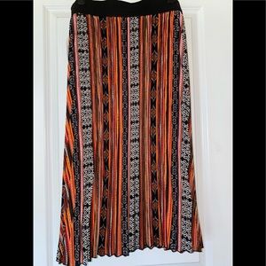 NWT LuLaRoe Jill Skirt